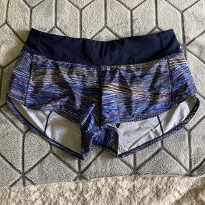 Lululemon Speed Up Short 2.5” size 6